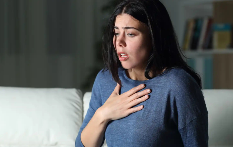 Cómo ayudar a alguien a atravesar un ataque de pánico